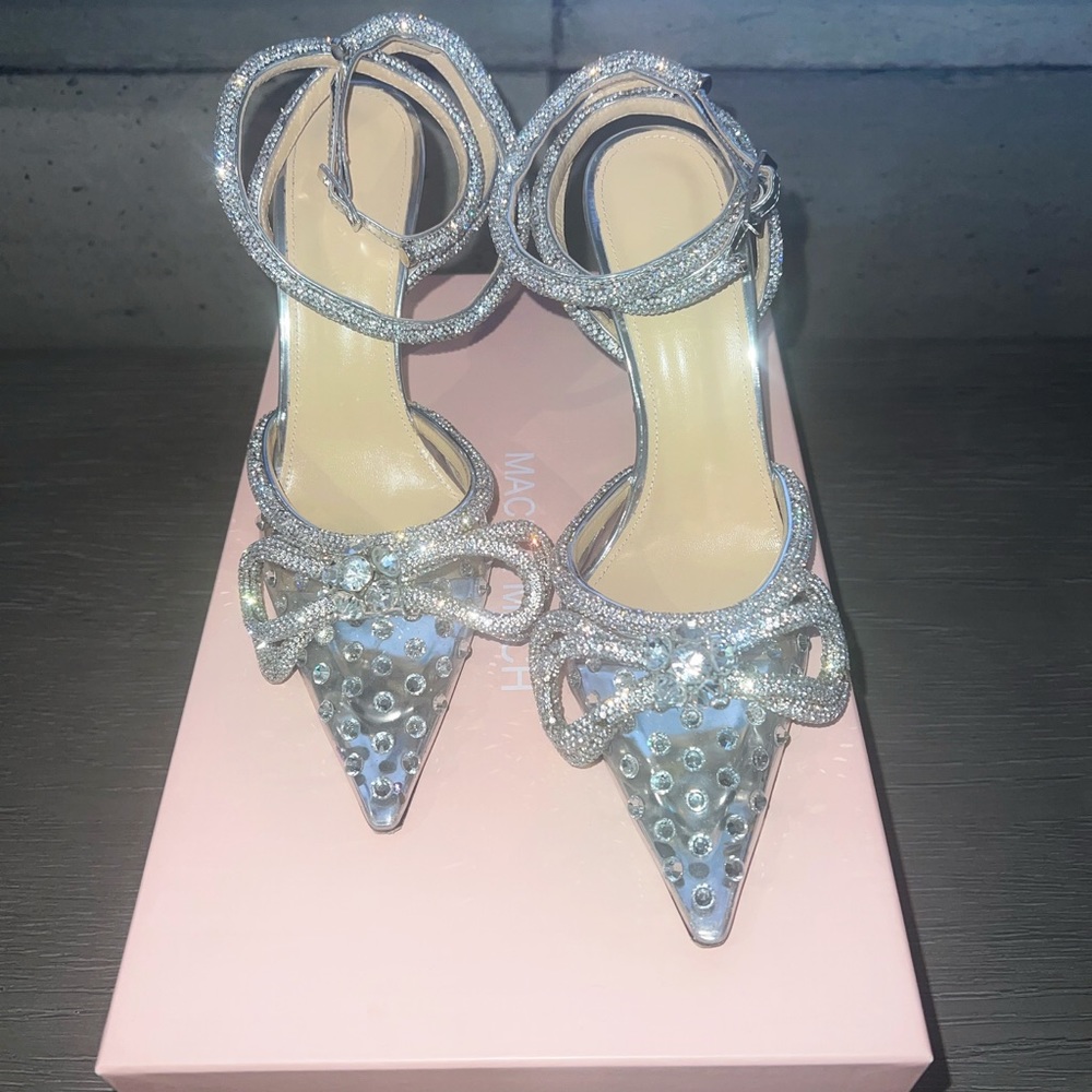 Mach & Mach Double Bow embellished pumps